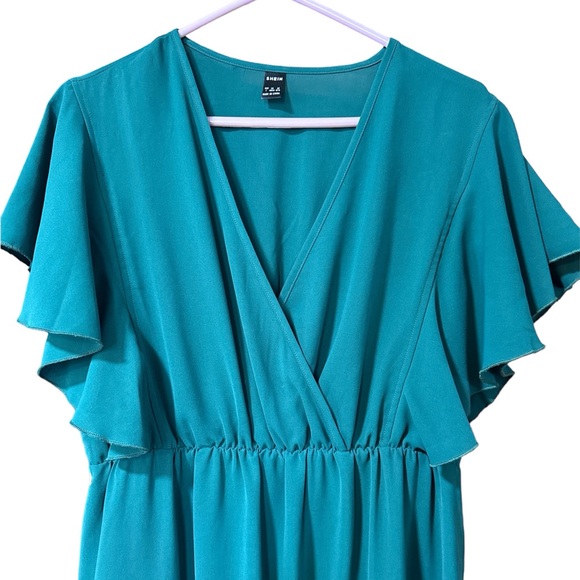 Last Chance! Leaving 5-15-25 Green maxi dress - Picture 7 of 7